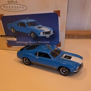 Hallmark Collectors Series 1970 Mustang Ornament